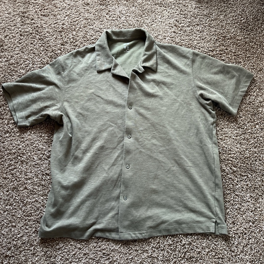 Men's Casual Button Down Green Shirt